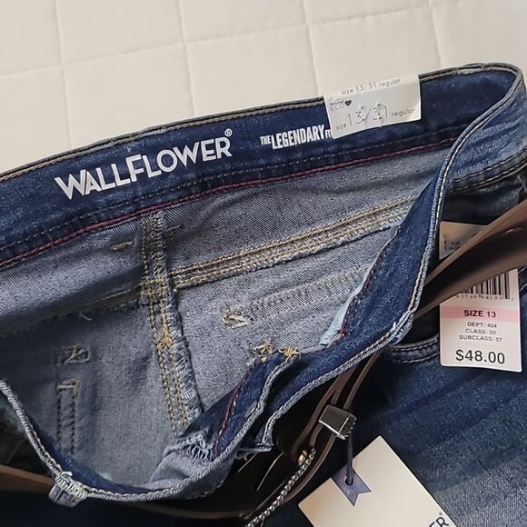 Wallflower Legendary Bootcut Jeans 13/31 - Picture 6 of 9